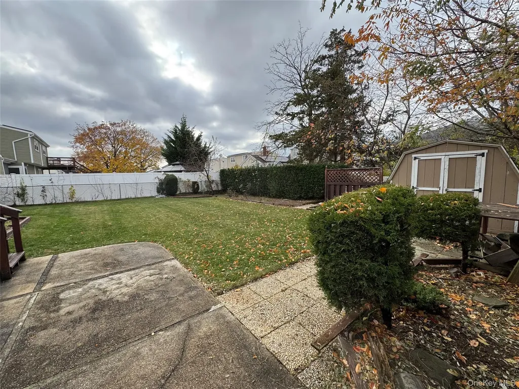 15 Scherer Street Bethpage NY 11714