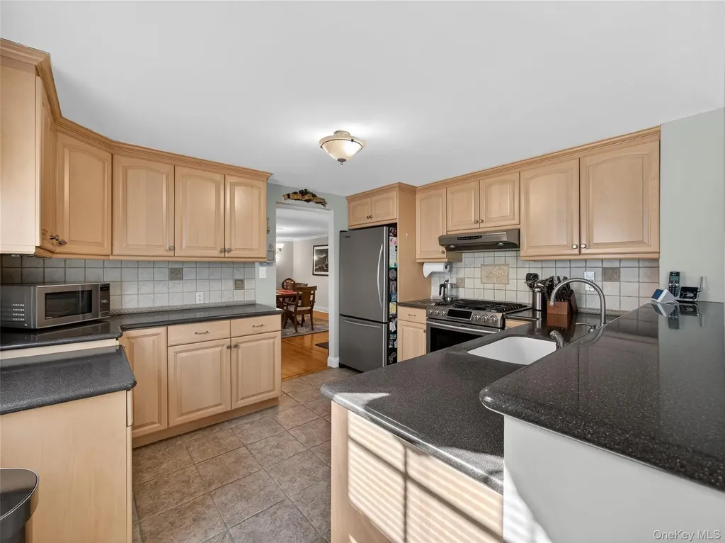 1 Farview Terrace Suffern NY 10901