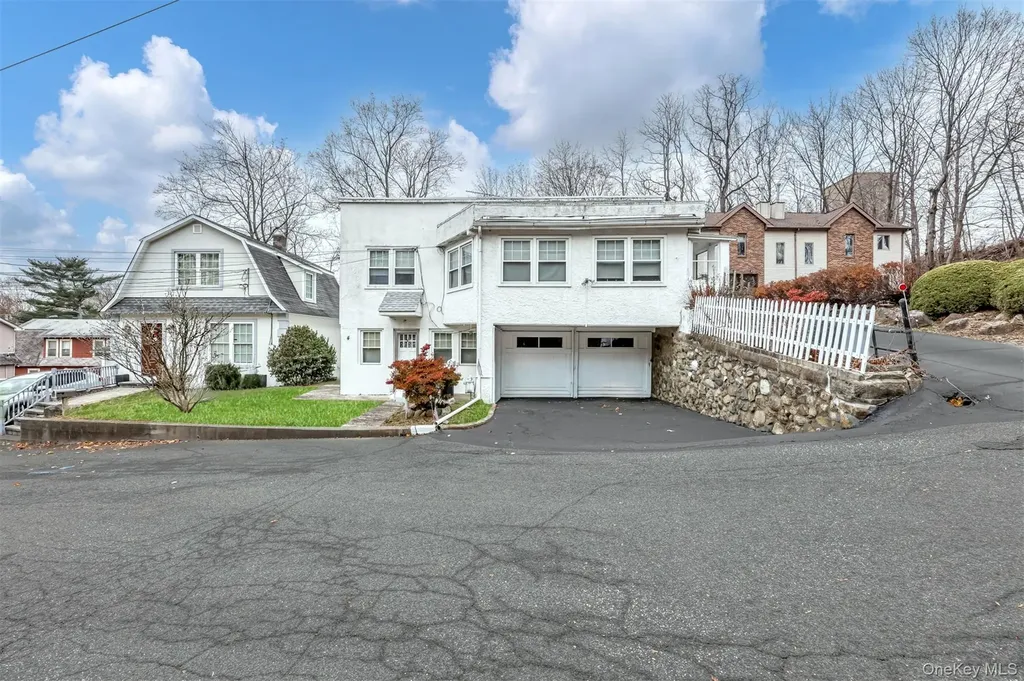 4 Cedar Lane Suffern NY 10901