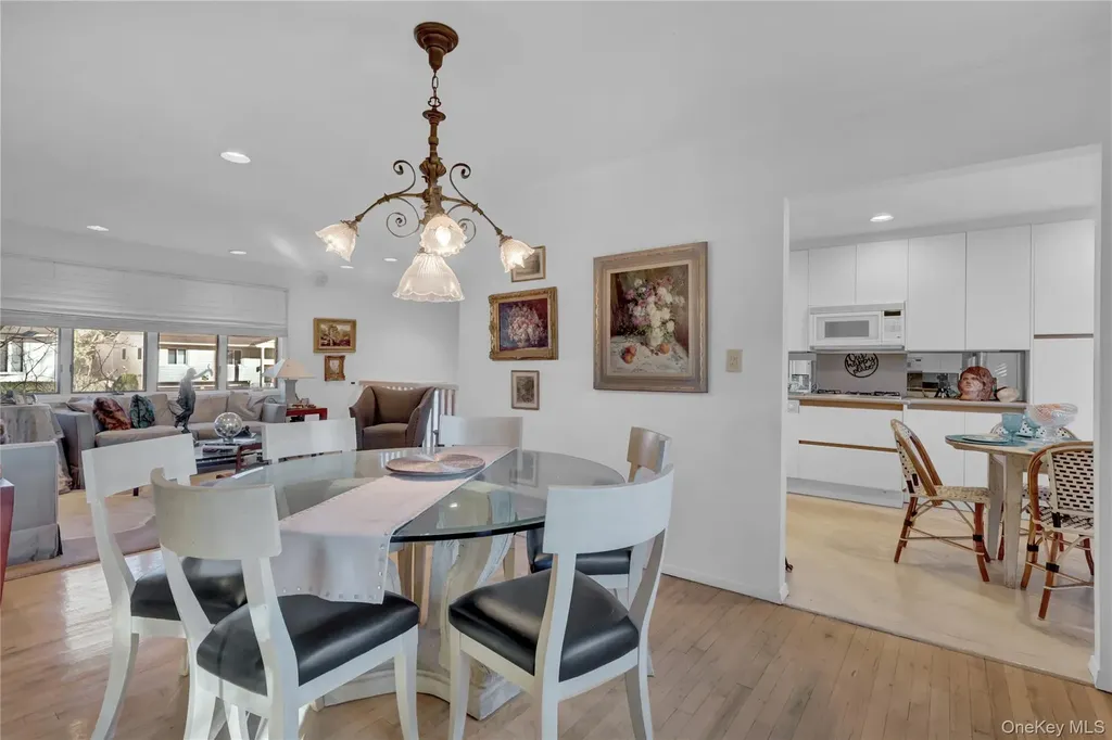 2988 Bond Drive Merrick NY 11566