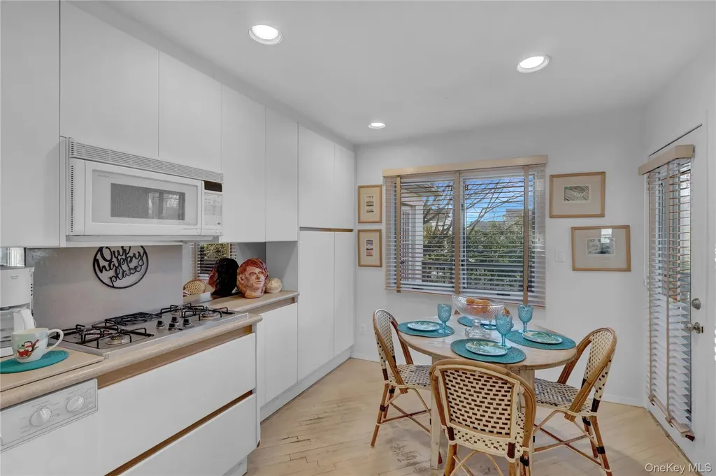 2988 Bond Drive Merrick NY 11566