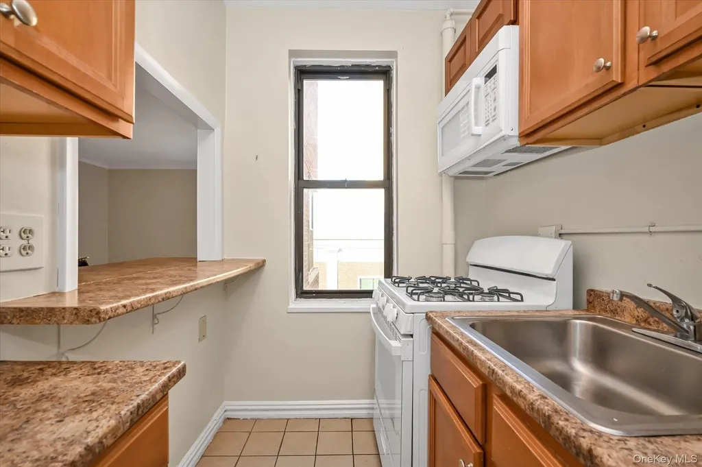 210 Martine Avenue White Plains NY 10601