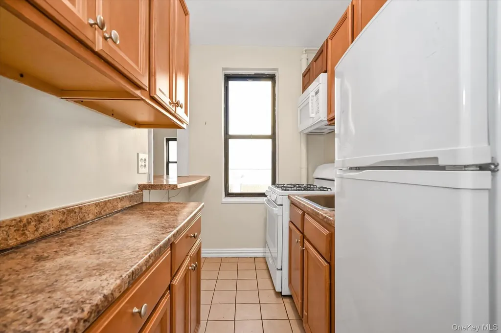 210 Martine Avenue White Plains NY 10601