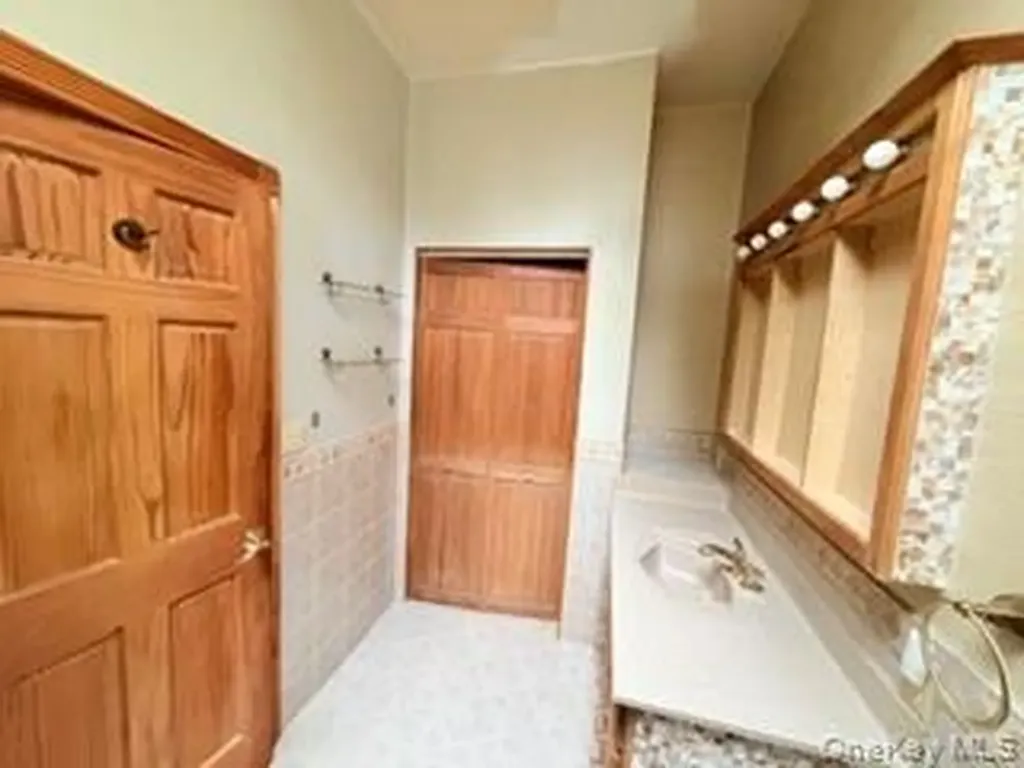 10 Green Acres Lane Brewster NY 10509