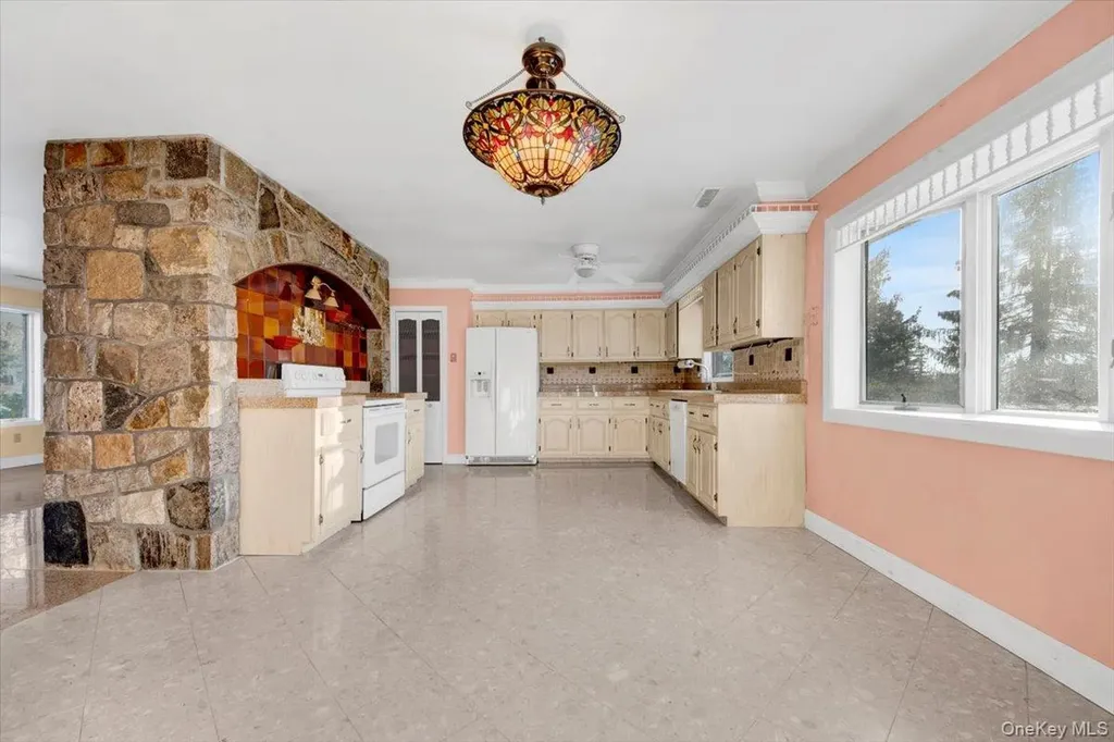 747 Milltown Road Brewster NY 10509