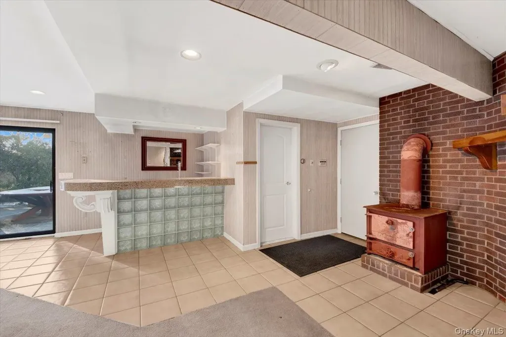 747 Milltown Road Brewster NY 10509