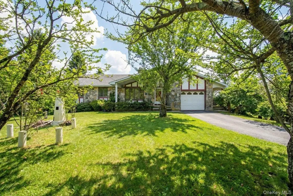 747 Milltown Road Brewster NY 10509