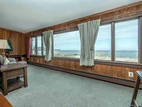 61 The Boulevard Sea Cliff NY 11579