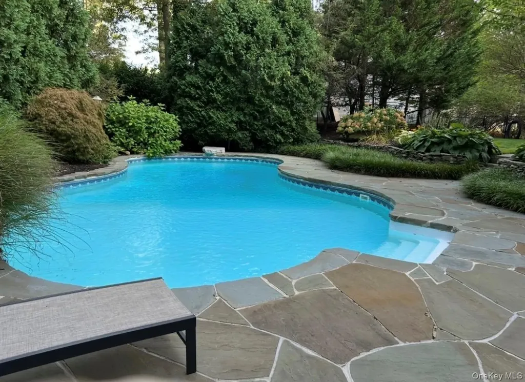 50 Colby Drive Dix Hills NY 11746