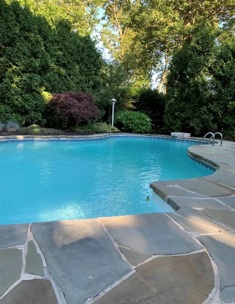 50 Colby Drive Dix Hills NY 11746