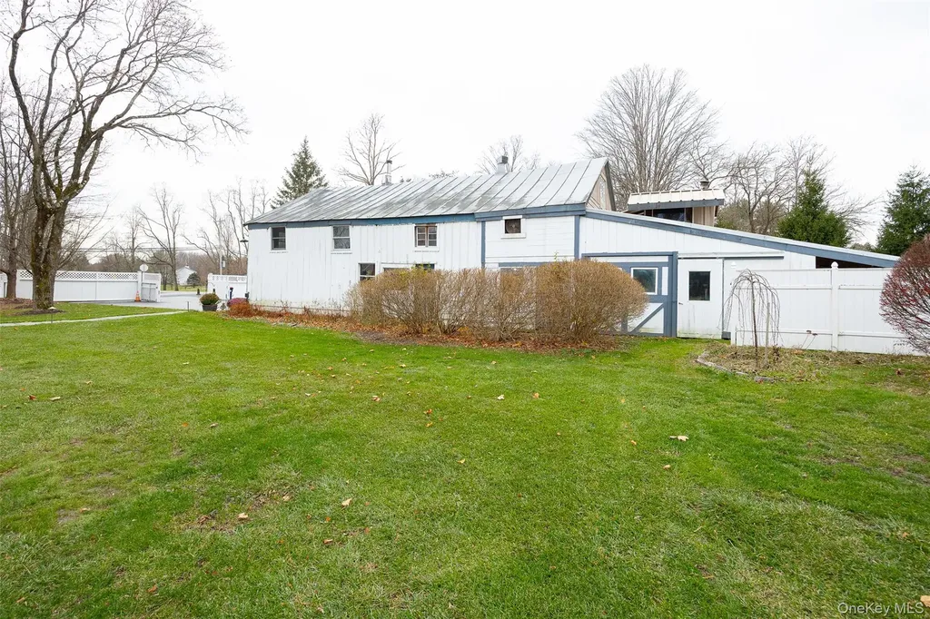 2327 Salt Point Turnpike Clinton Corners NY 12514