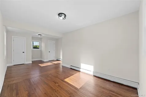 22 Guilette Place Amityville NY 11701