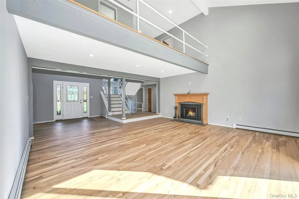 61 Eileen Circle Jamesport NY 11947