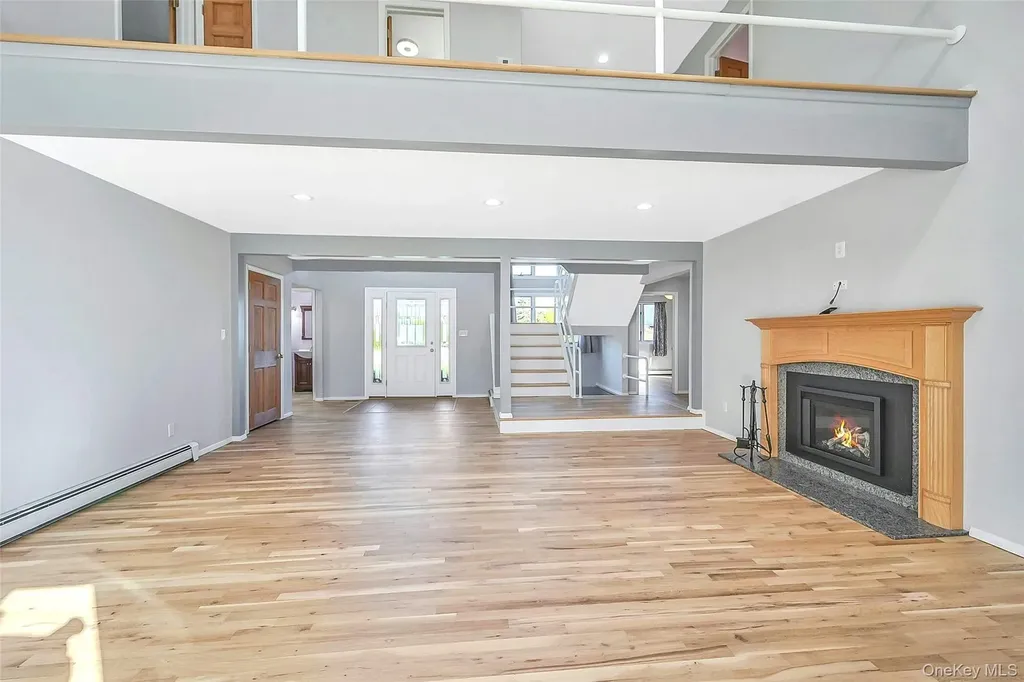 61 Eileen Circle Jamesport NY 11947