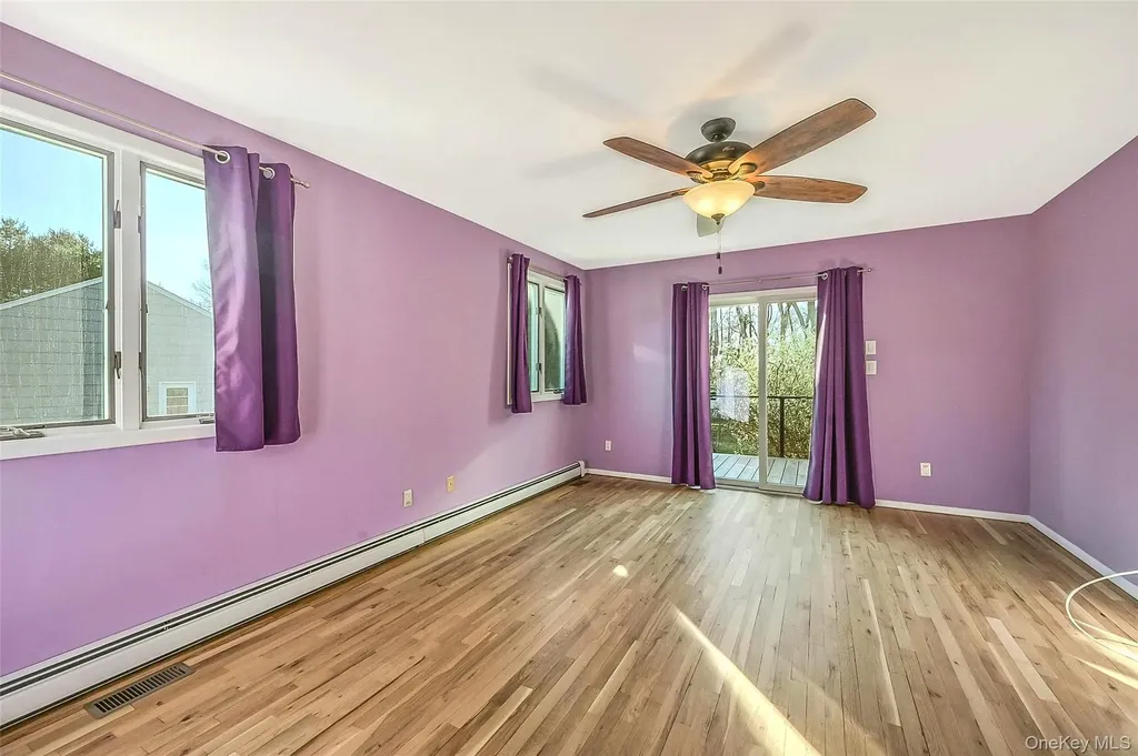 61 Eileen Circle Jamesport NY 11947