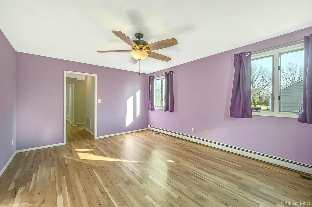 61 Eileen Circle Jamesport NY 11947