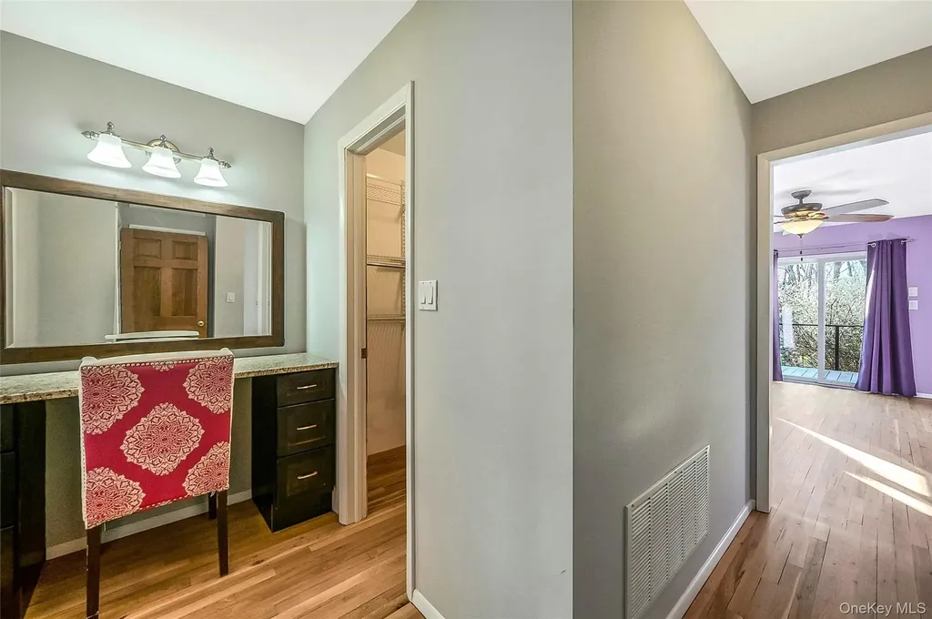 61 Eileen Circle Jamesport NY 11947