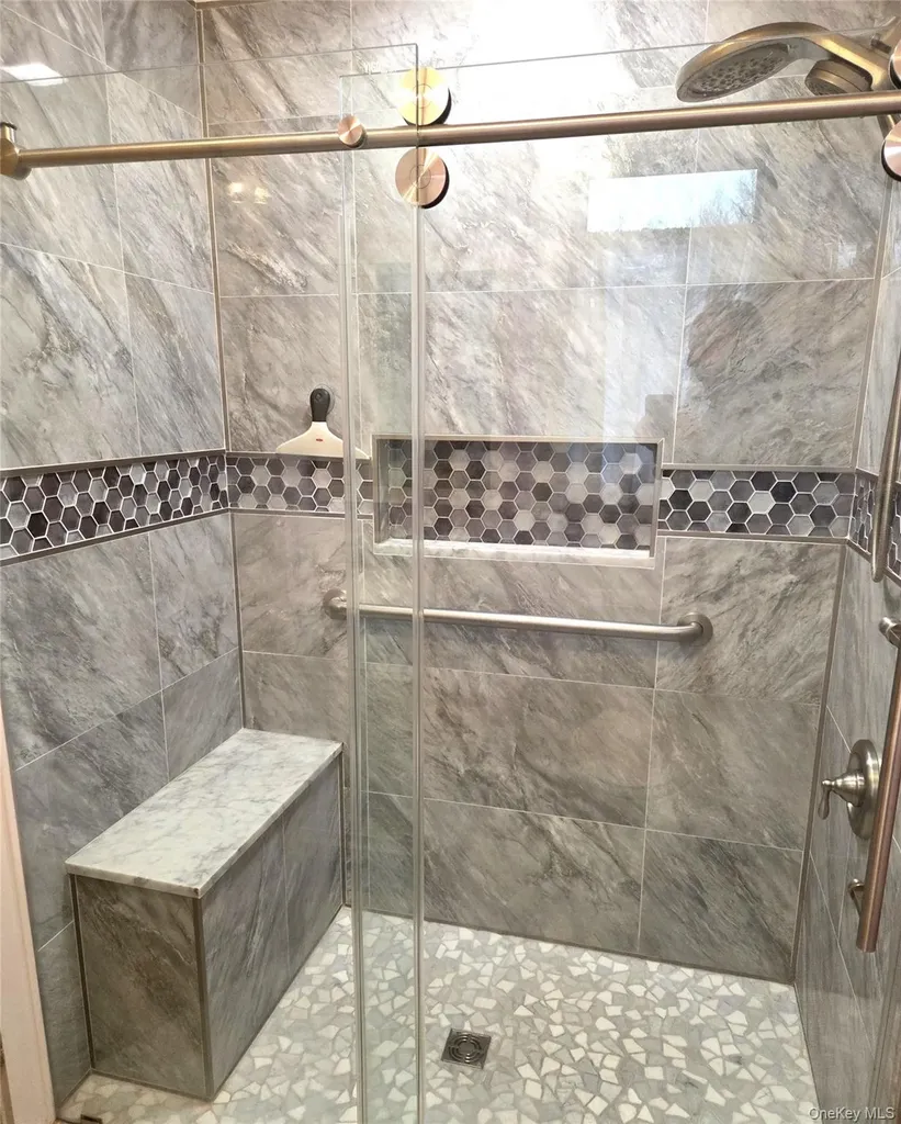 61 Eileen Circle Jamesport NY 11947