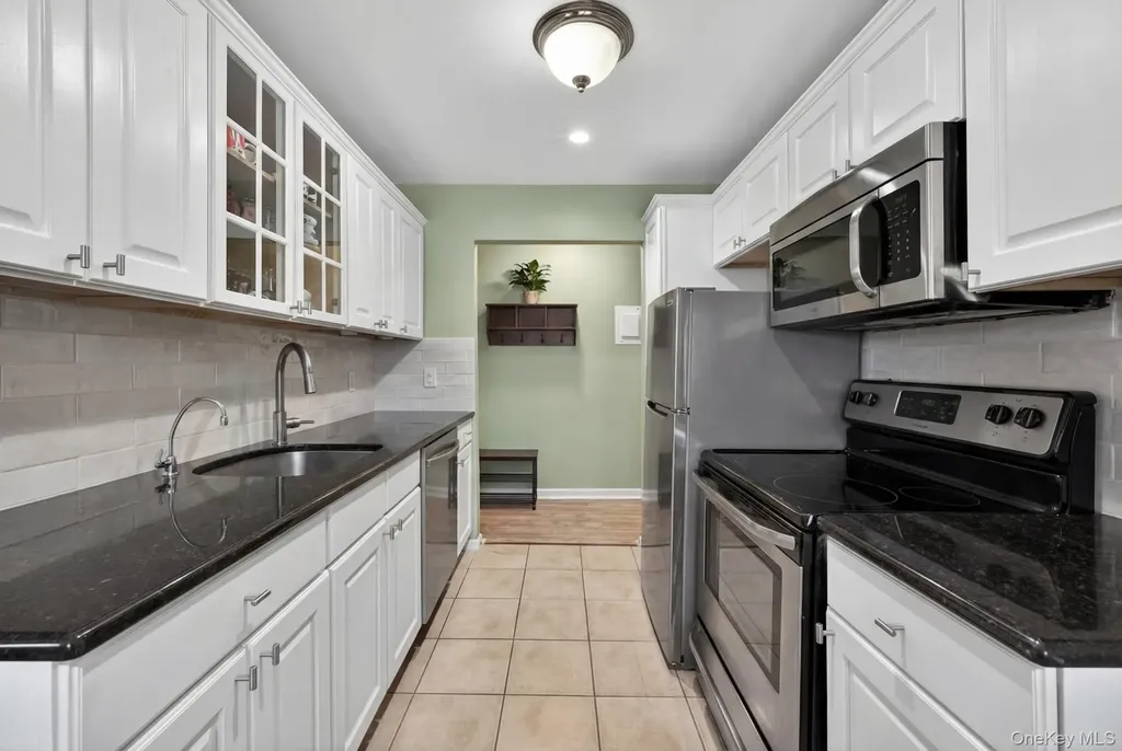 2453 Union Boulevard Islip NY 11751