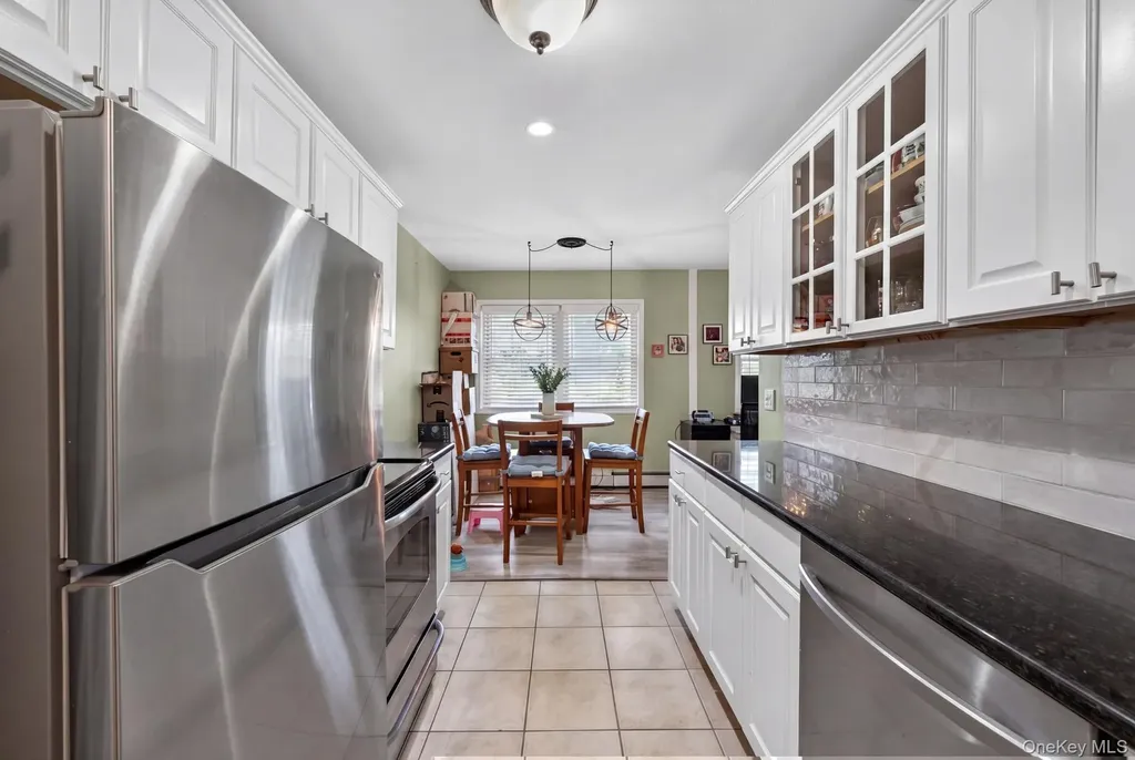 2453 Union Boulevard Islip NY 11751