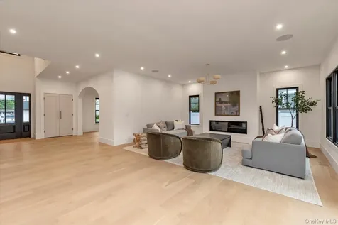 1497 Carroll Street Wantagh NY 11793