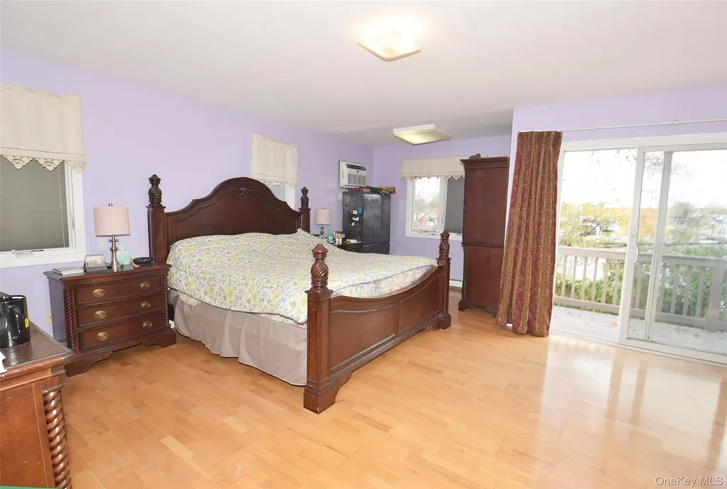 2 Aster Drive New Hyde Park NY 11040