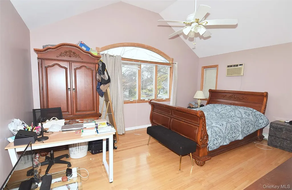 2 Aster Drive New Hyde Park NY 11040