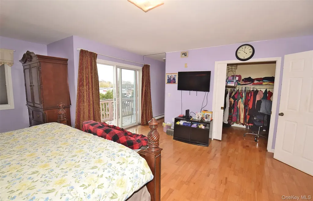 2 Aster Drive New Hyde Park NY 11040