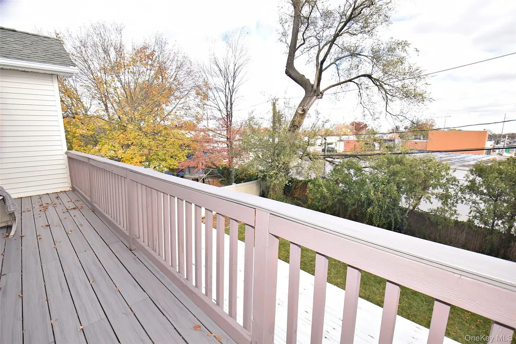 2 Aster Drive New Hyde Park NY 11040