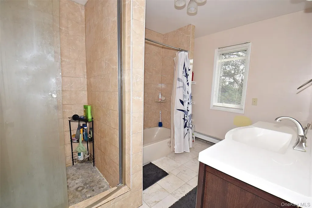 2 Aster Drive New Hyde Park NY 11040