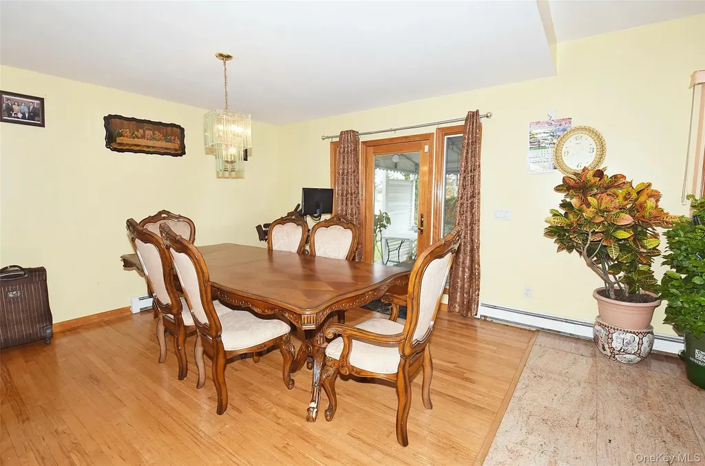 2 Aster Drive New Hyde Park NY 11040