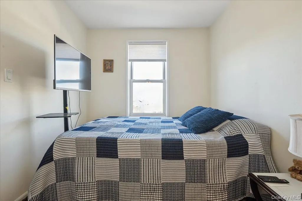 855 E Broadway Long Beach NY 11561