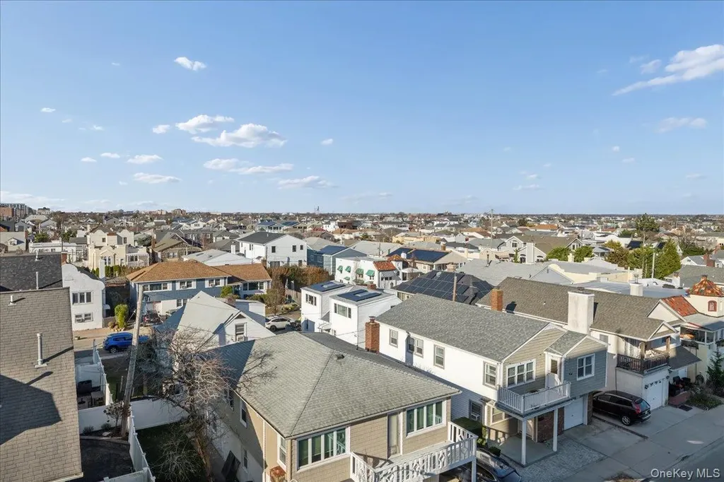 855 E Broadway Long Beach NY 11561