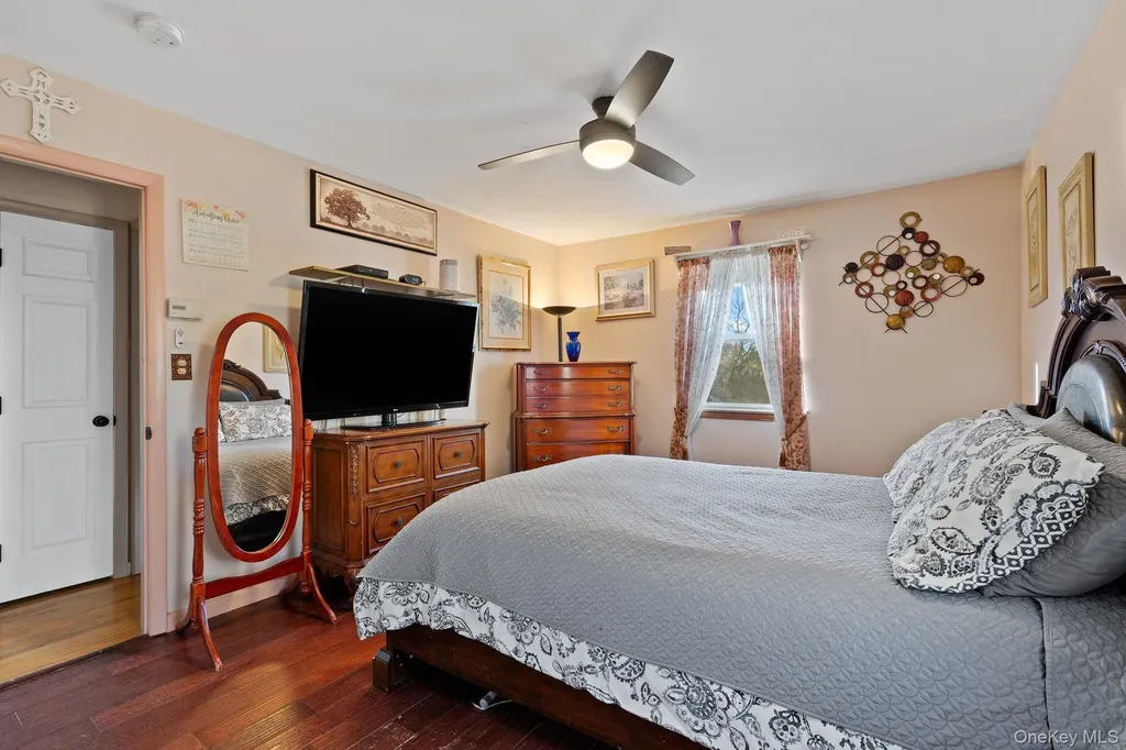 171 East Road Wallkill NY 12589