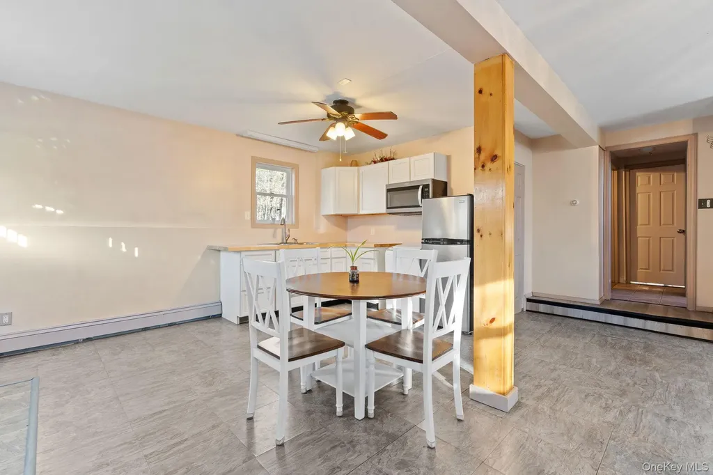171 East Road Wallkill NY 12589