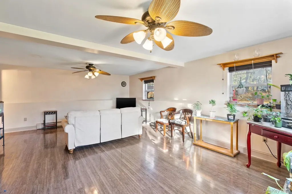 171 East Road Wallkill NY 12589