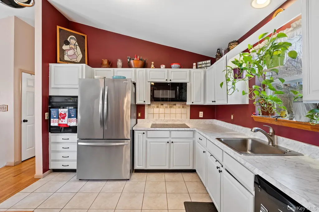 171 East Road Wallkill NY 12589