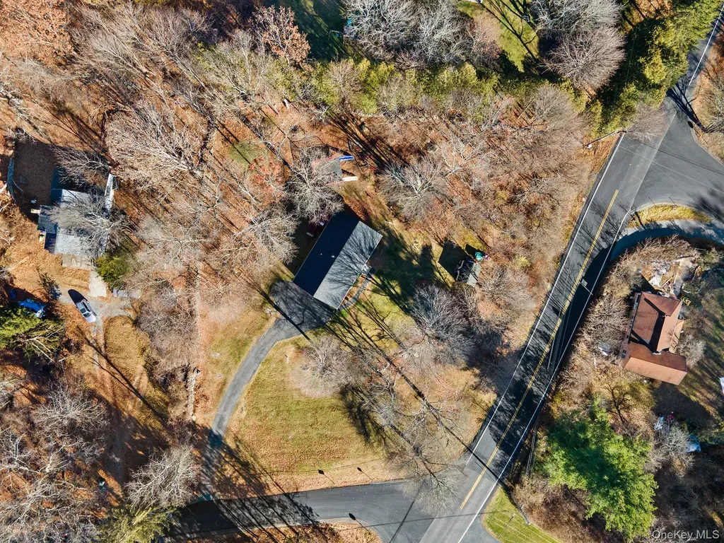 171 East Road Wallkill NY 12589