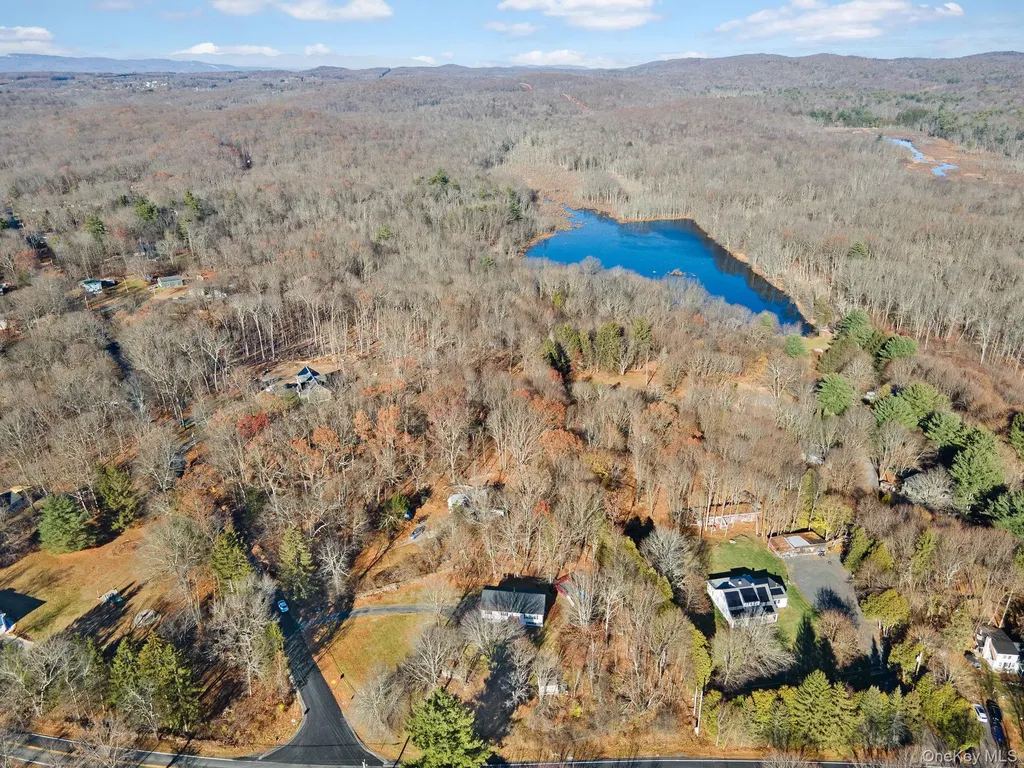 171 East Road Wallkill NY 12589