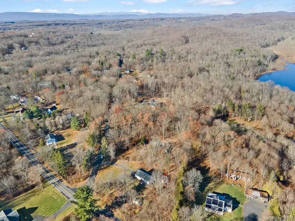 171 East Road Wallkill NY 12589
