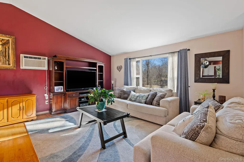 171 East Road Wallkill NY 12589