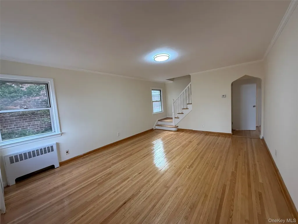 16604 67th Avenue Fresh Meadows NY 11365