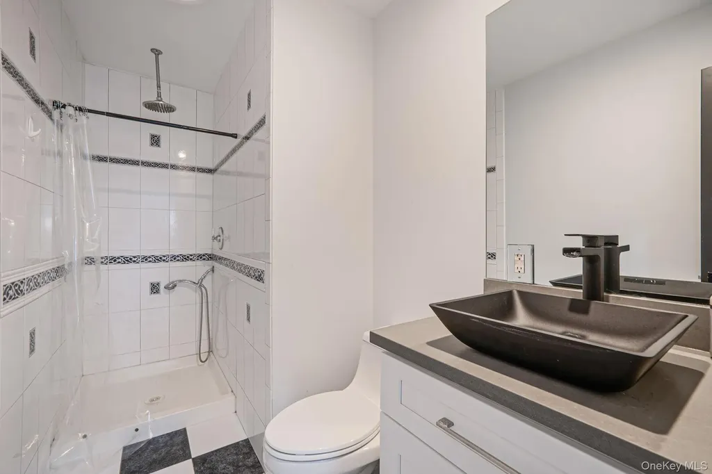 11 Chivalry Lane Nesconset NY 11767