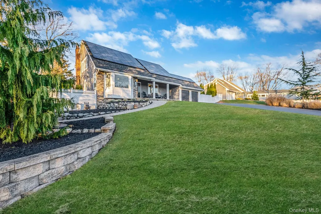 11 Chivalry Lane Nesconset NY 11767