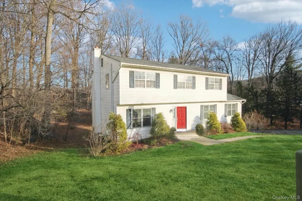 3 Geering Way Fishkill NY 12524