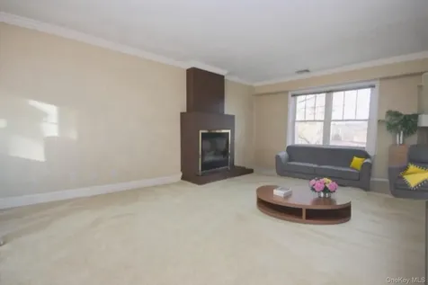 3 Geering Way Fishkill NY 12524