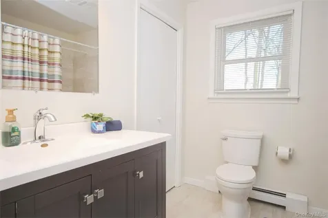 3 Geering Way Fishkill NY 12524