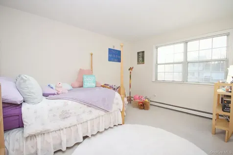 3 Geering Way Fishkill NY 12524