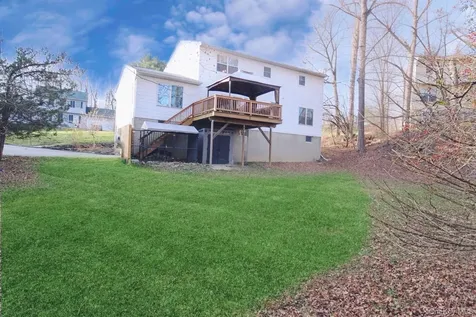 3 Geering Way Fishkill NY 12524