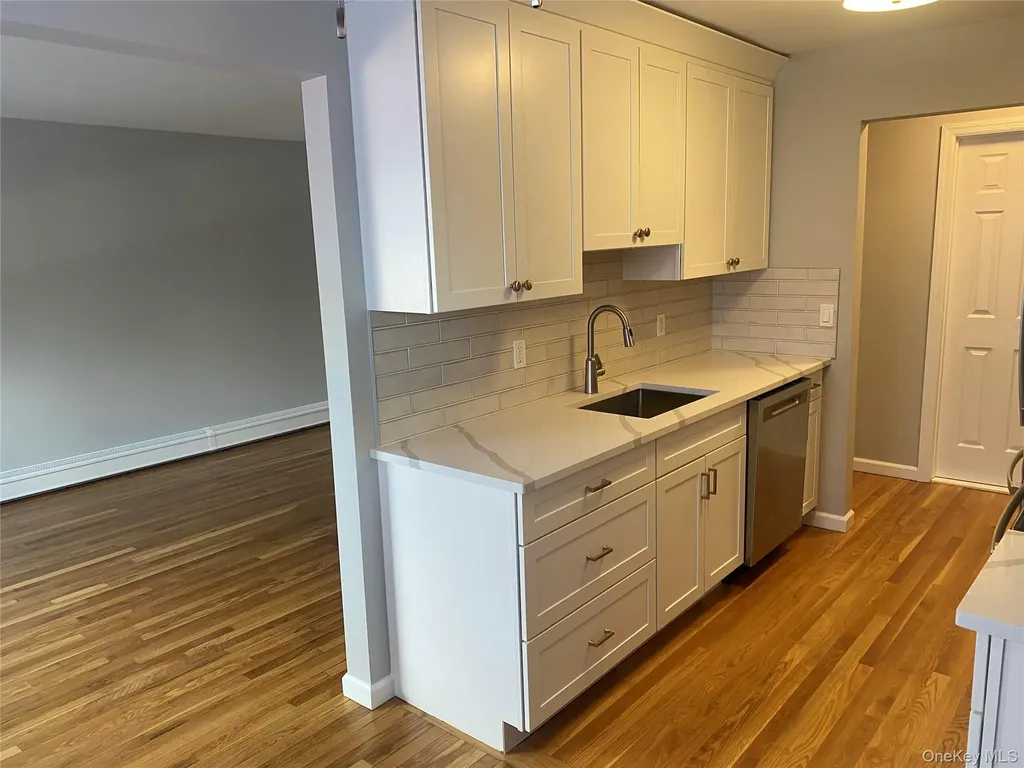 8 N James Street Peekskill NY 10566